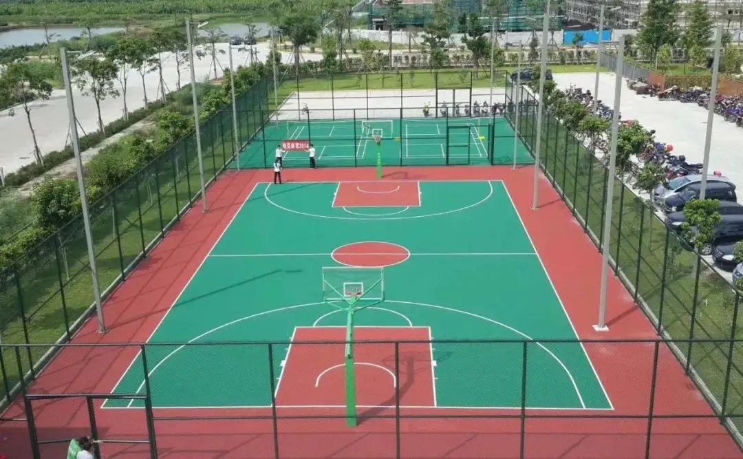 丙烯酸篮球场使用中的常见问题